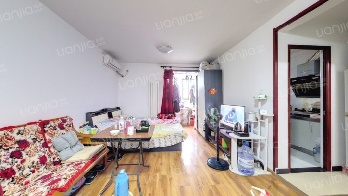 佟馨家园D区二手房实景图