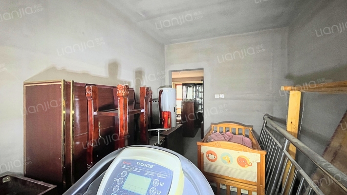 南北通透大三居高品质生活需要高品质的房屋值得拥有-卧室B