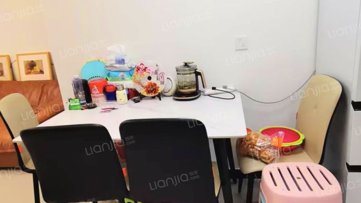 华侨城·城市客厅 3室2厅 南 北-餐厅