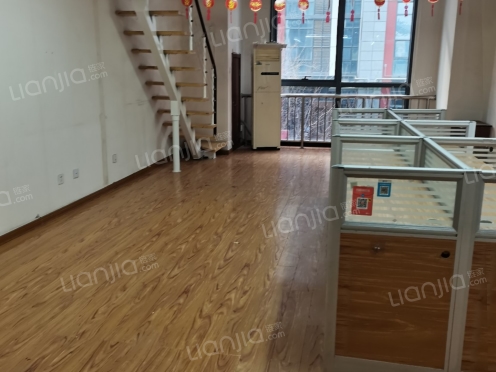 整租·首创空港国际中心 2室1厅 东/南