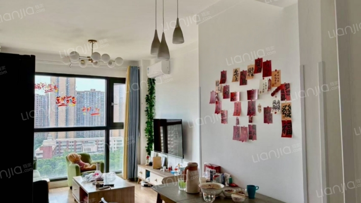 交大梦家二手房实景图