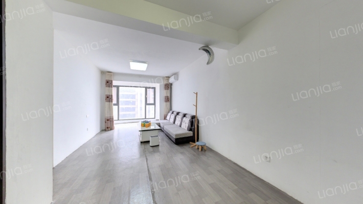 绿地峰辉二期二手房实景图