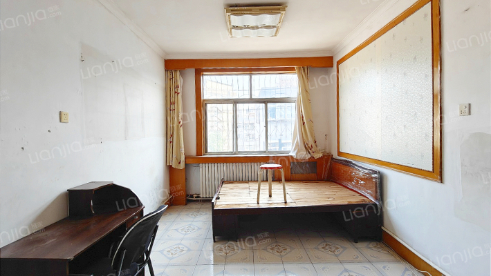 邮政四宿舍二手房实景图