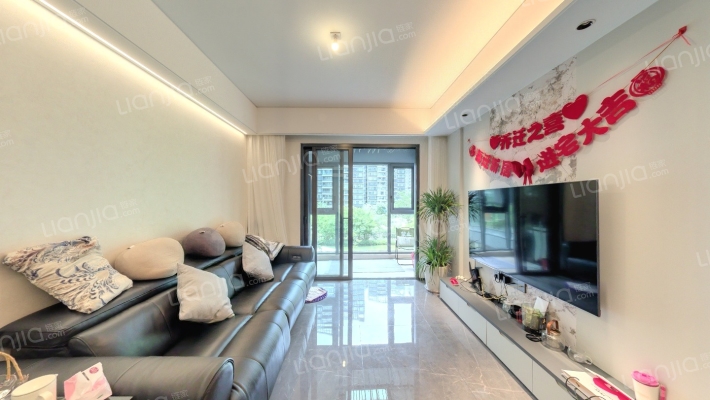 中海寰宇天下D区二手房实景图