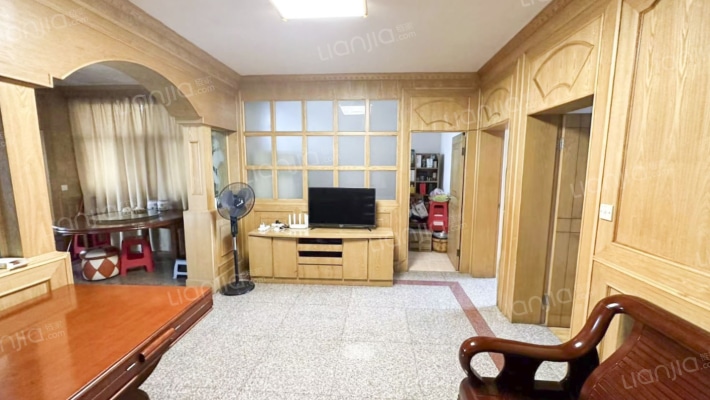 台城供销社宿舍楼二手房实景图