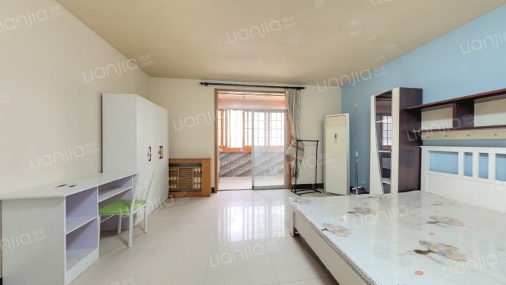 宁馨苑小区二手房实景图