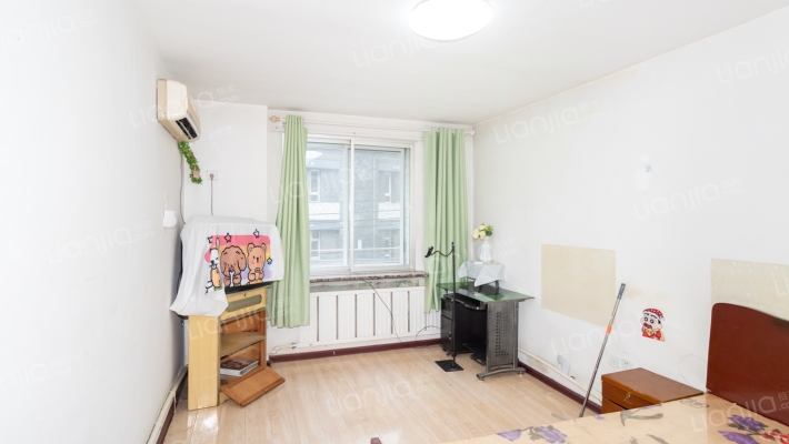 华香春小区二手房实景图