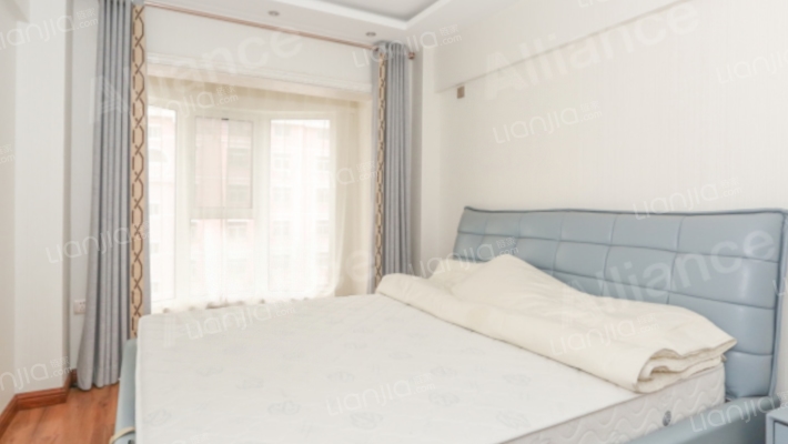 范阳路  两层落空跃层  好楼层  采光好 7居室-卧室D