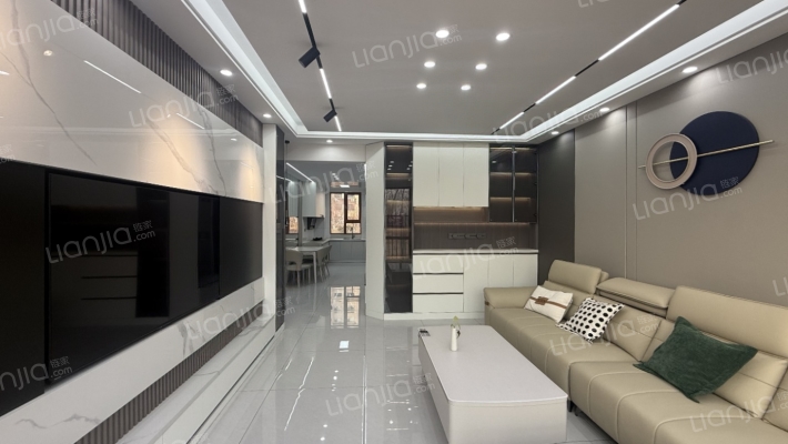 兴泰东郡天著二手房实景图