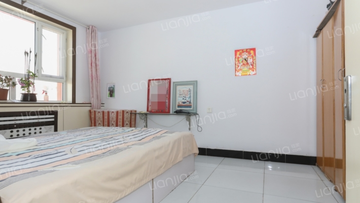 杨家坟家属楼二手房实景图