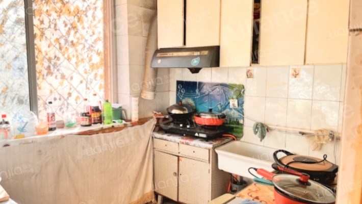 房本满五唯一 税低 中间楼层 看房提起约-厨房