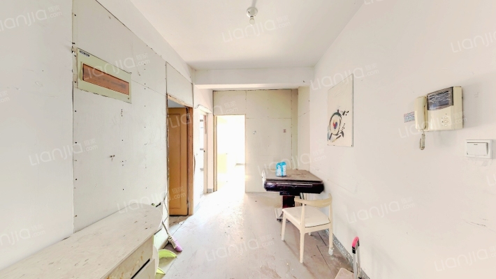 世新家园二手房实景图