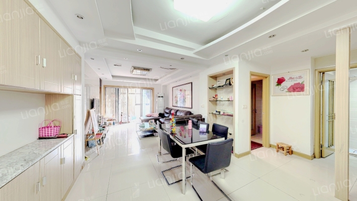 春江崋庭二手房实景图