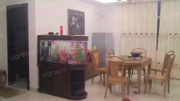 耀华别墅二手房实景图