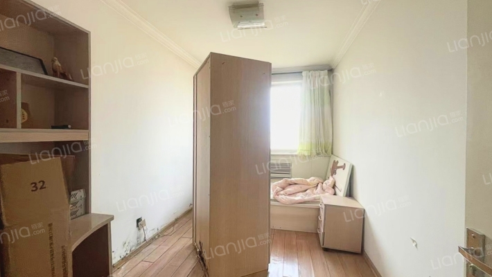 物探局  广安B区   5-6层  阁楼-卧室B