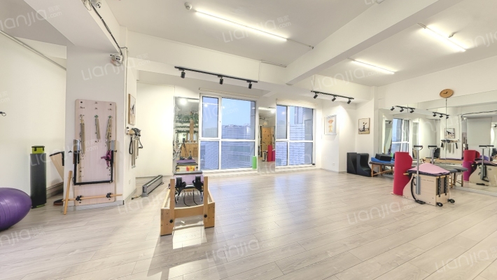 天相国际二手房实景图