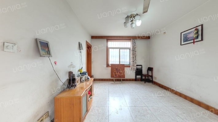 燃气小区二手房实景图