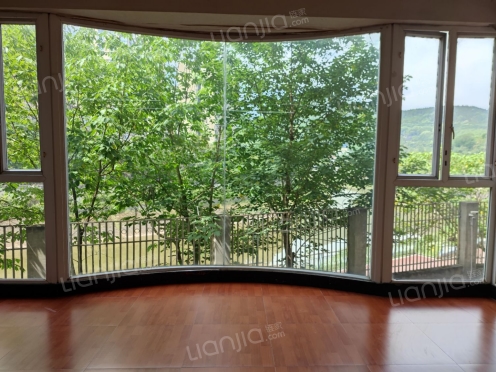 整租·水景湾花园 4室2厅 东南