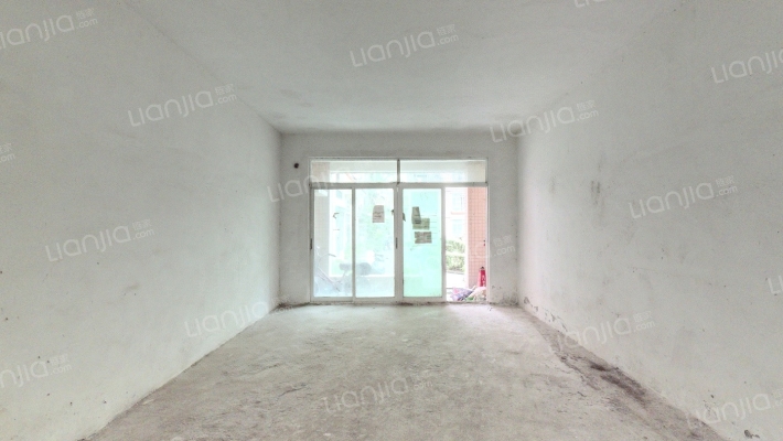 丽港城莱茵花园二手房实景图