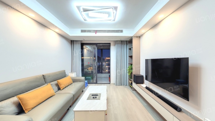 金辉悠步四季二手房实景图