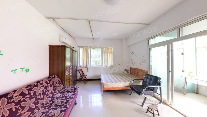 海泰别墅区二手房实景图