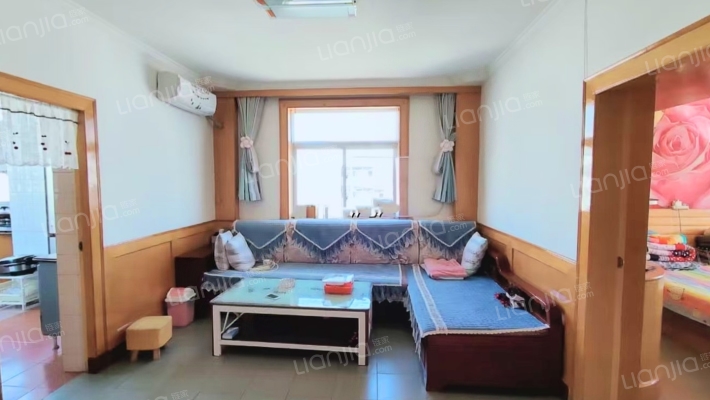 环境好 适合全龄化人群居住 七十年大产权-客厅