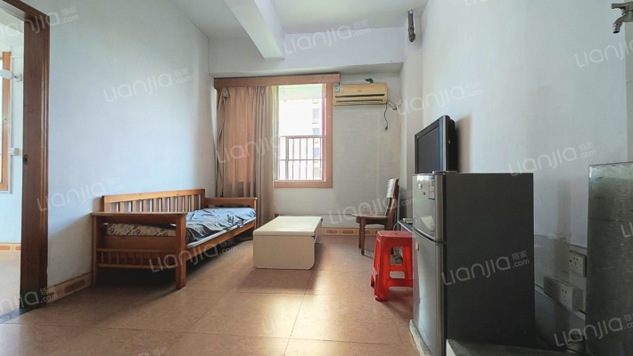 华乐大厦二手房实景图