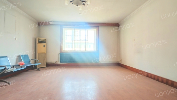 金都东区二手房实景图