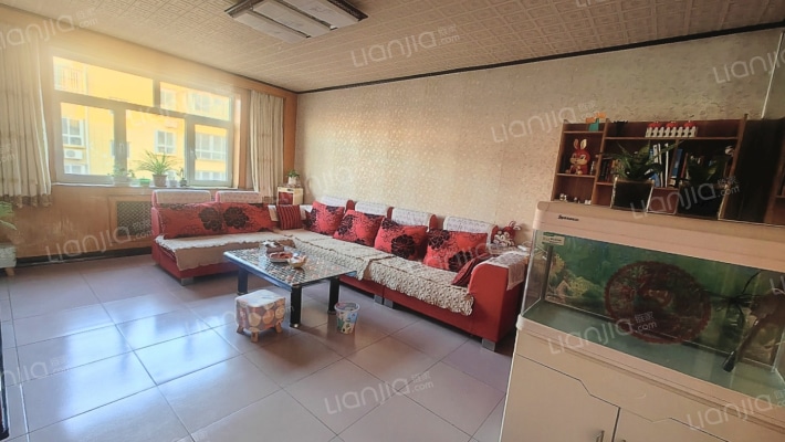 清凉寺居民小区二手房实景图