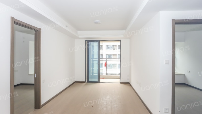 万科四季都会晖庭二手房实景图