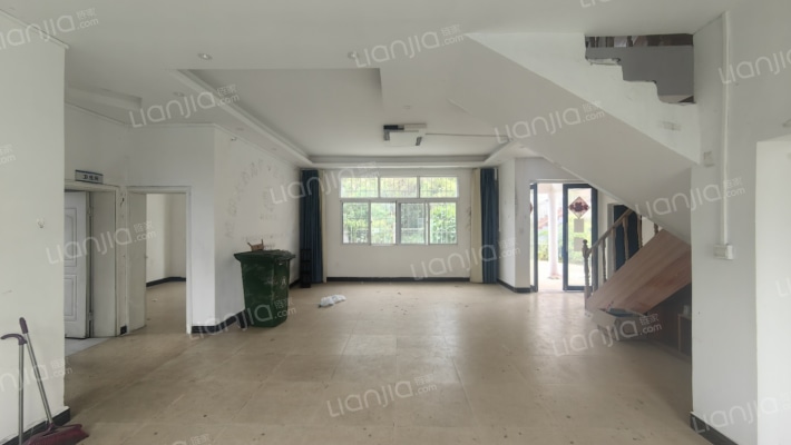 御溪山居小区二手房实景图