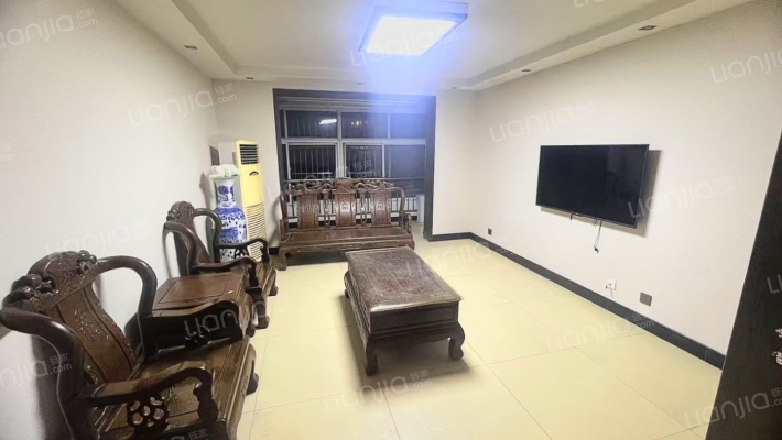 亚都小区二手房实景图