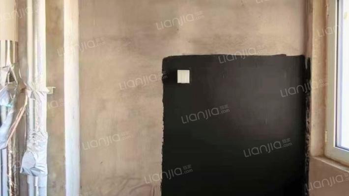 北京近的高档小区，门口838车站，进出京方便。三居室-卫生间