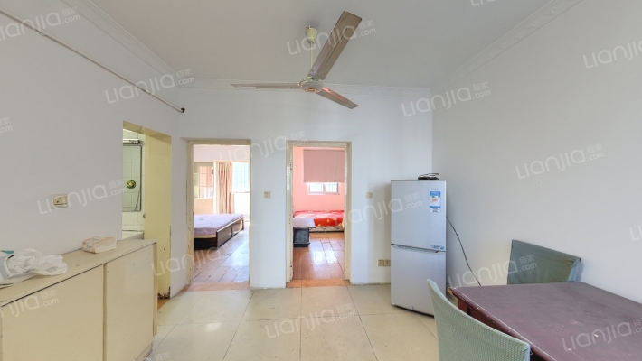 天鹤六村二手房实景图