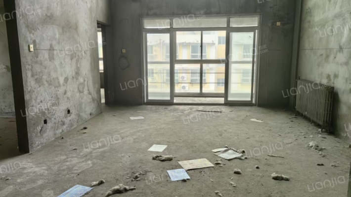 鼓楼新城 6室2厅 南 北-客厅