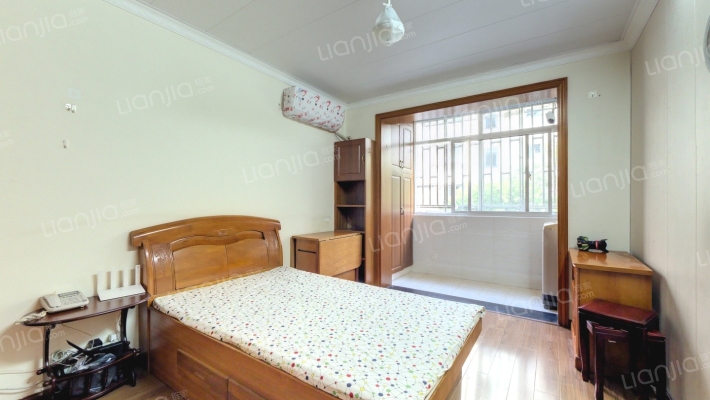 水塘小区二手房实景图