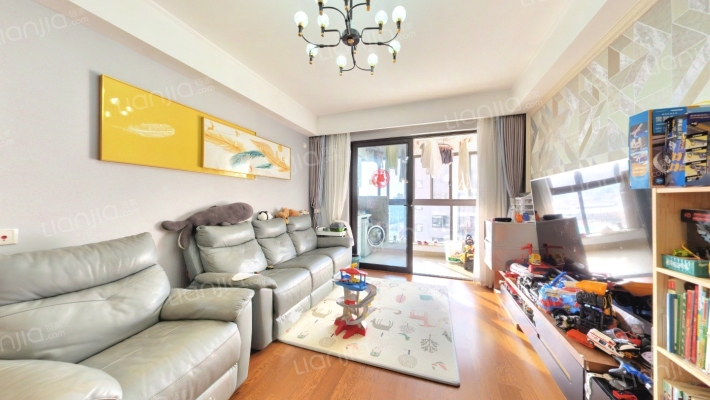 国贸天悦云庭二手房实景图