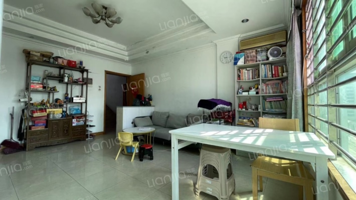 东宝楼二手房实景图