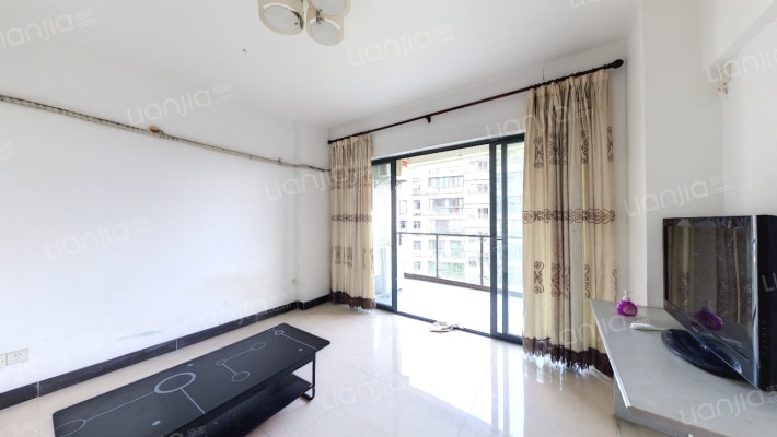 花季华庭二手房实景图