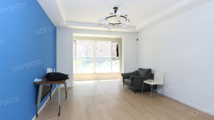 中宣嘉城北苑二手房实景图