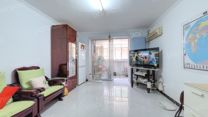 六里屯东里二手房实景图