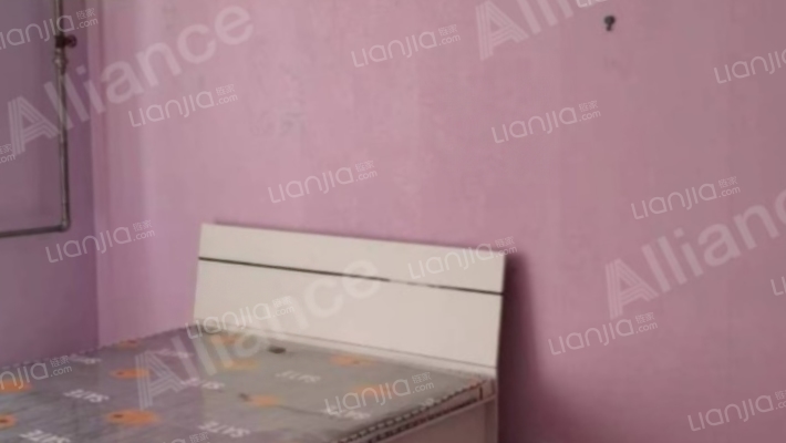 生活便利，公摊小，采光视野无遮挡-卧室