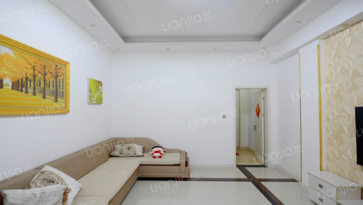 鼎立香榭丽四期二手房实景图