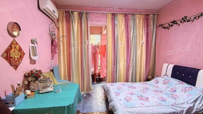 天都景苑二手房实景图