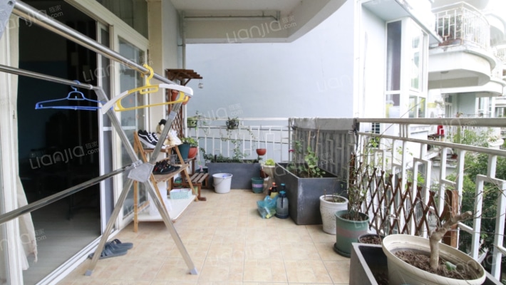 【优质】桂湖人家 产权167.00m² 大客厅 业主诚心出售-阳台