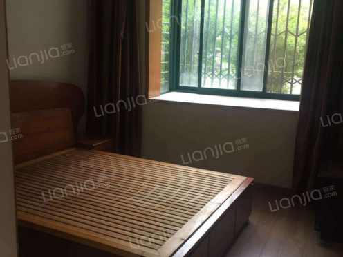 整租·国际华城四村 3室1厅 东/东南/南