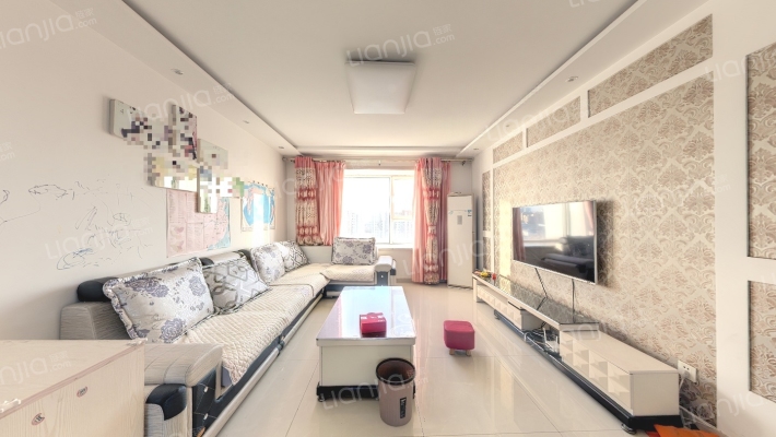 鸿运家园二手房实景图