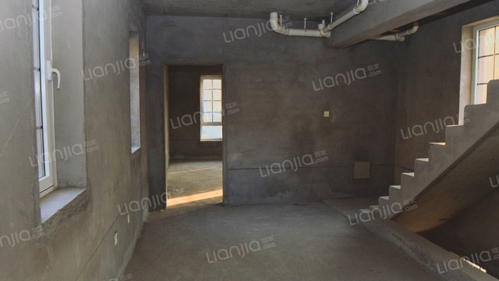 颐和公馆联排别墅 配套高尔夫球场  高品质别墅群-客厅B