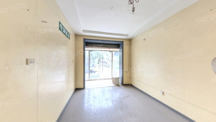 新民三条人事厅宿舍二手房实景图