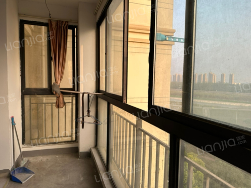 整租·绿地镜湖世纪城阳光花寓 3室2厅 南/北